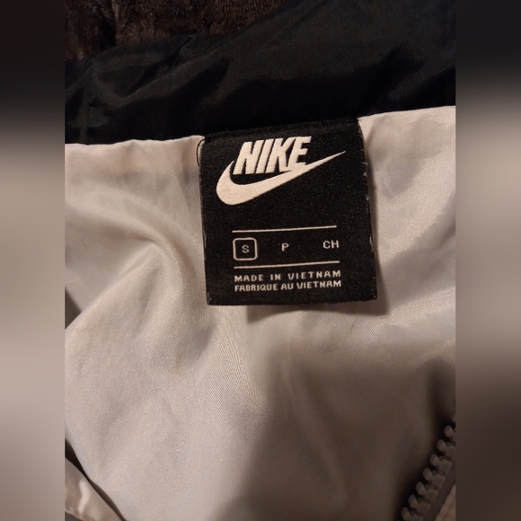 Vintage NikeAir Windbreaker / Rain Jacket Small - Picture 3 of 4